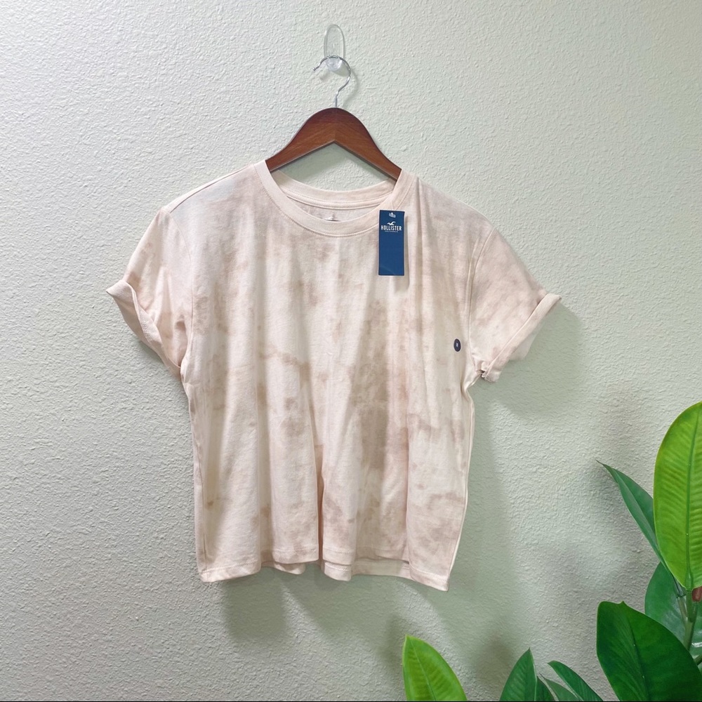 NWT Hollister Co. tie dye crop crew neck tee